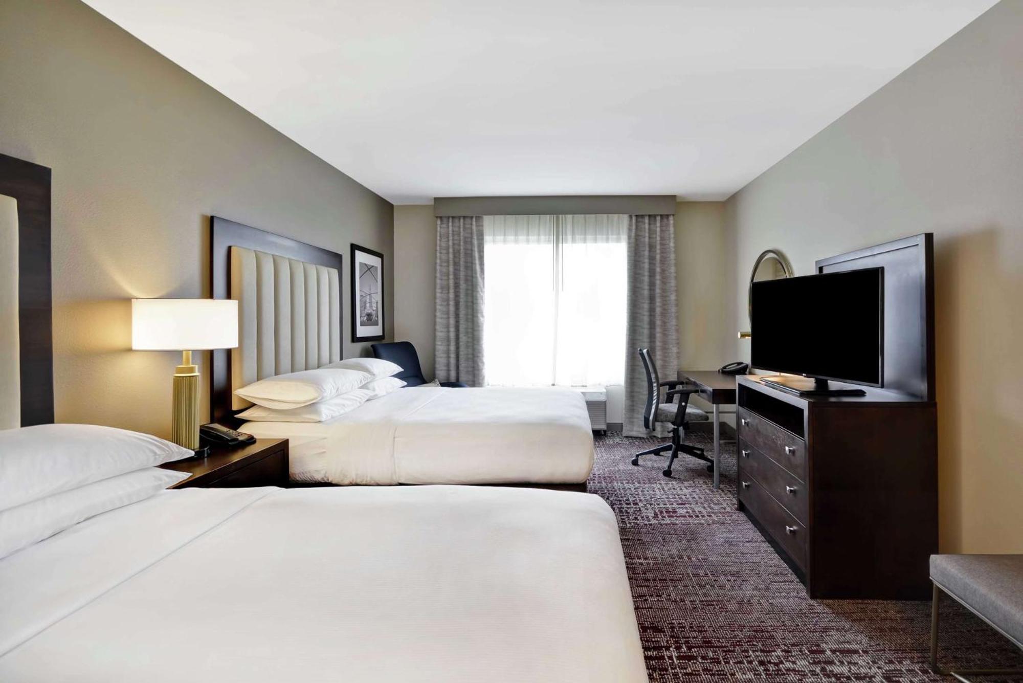 Doubletree By Hilton Chicago Midway Airport, Il Hotel Bedford Park Bagian luar foto
