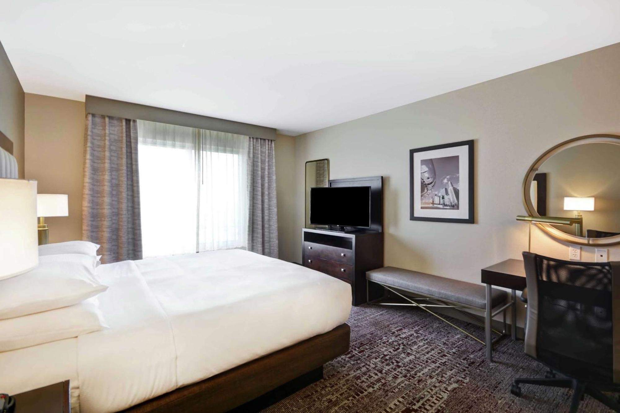 Doubletree By Hilton Chicago Midway Airport, Il Hotel Bedford Park Bagian luar foto