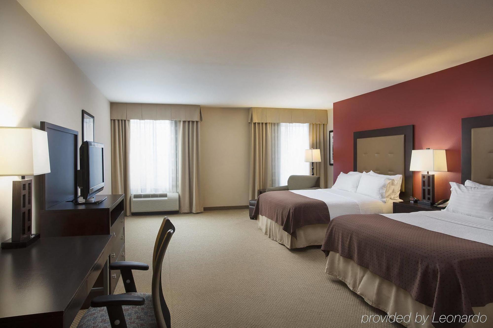 Doubletree By Hilton Chicago Midway Airport, Il Hotel Bedford Park Bagian luar foto